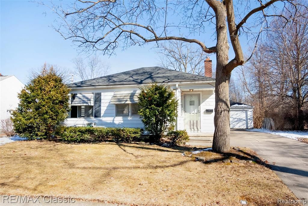 4056 Robina Avenue, Berkley, MI 48072