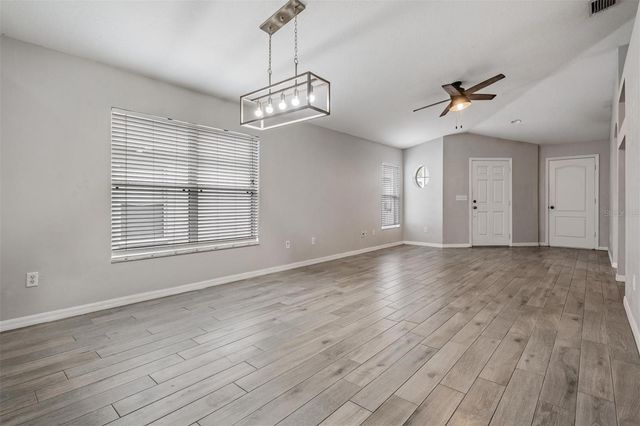 10047 LANDPORT WAY, Land O Lakes, FL 34638