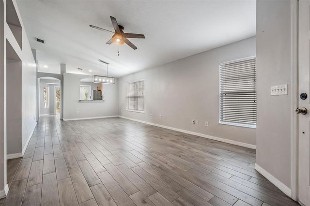 10047 LANDPORT WAY, Land O Lakes, FL 34638