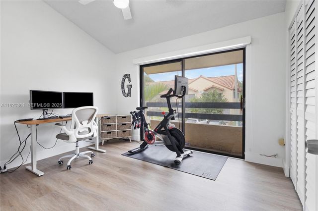 10053 SW 77th Ct, Miami, FL 33156