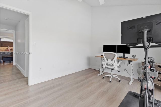 10053 SW 77th Ct, Miami, FL 33156