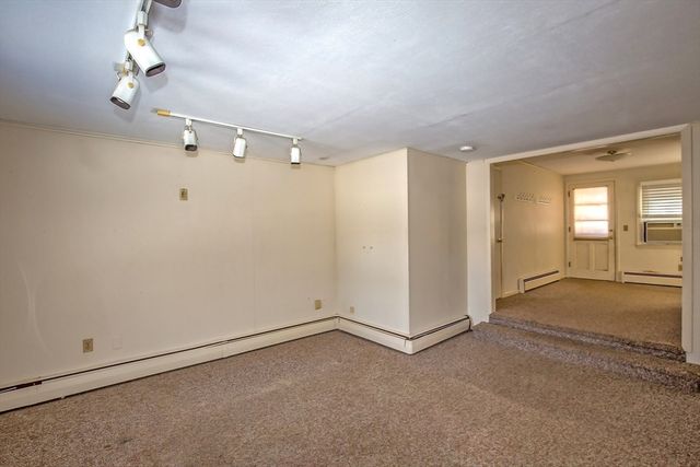 208 Birch Rd, Longmeadow, MA 01106