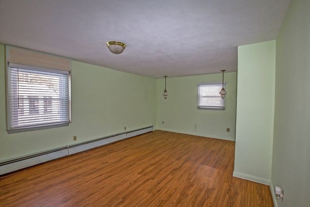 208 Birch Rd, Longmeadow, MA 01106