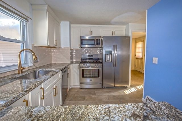 208 Birch Rd, Longmeadow, MA 01106