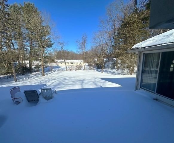 208 Birch Rd, Longmeadow, MA 01106