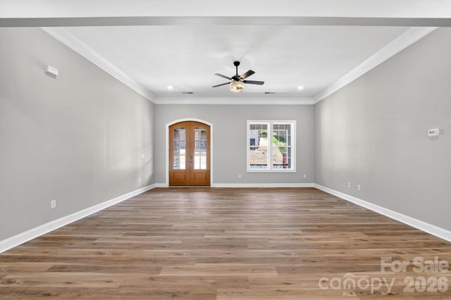 416 Whitmore Street SE, Lenoir, NC 28645
