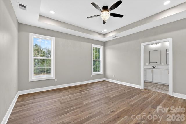 416 Whitmore Street SE, Lenoir, NC 28645