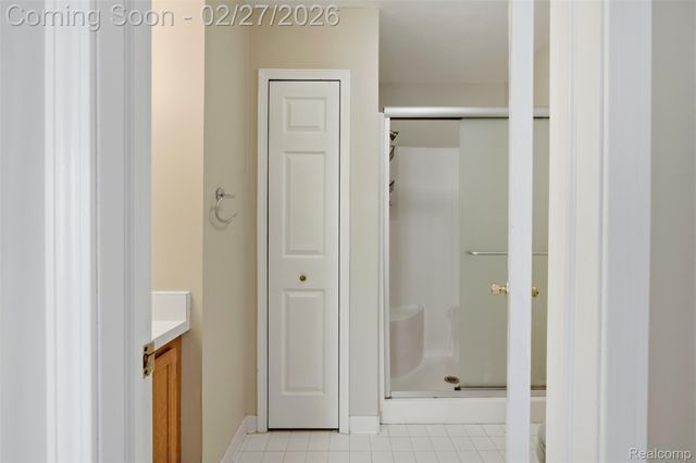 24762 Bashian Drive, Novi, MI 48375