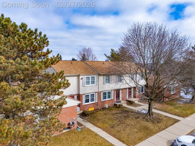 24762 Bashian Drive, Novi, MI 48375