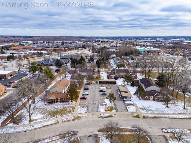 24762 Bashian Drive, Novi, MI 48375