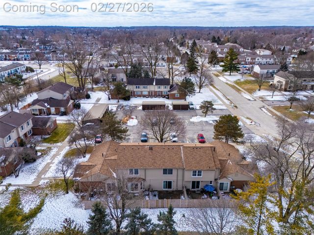 24762 Bashian Drive, Novi, MI 48375