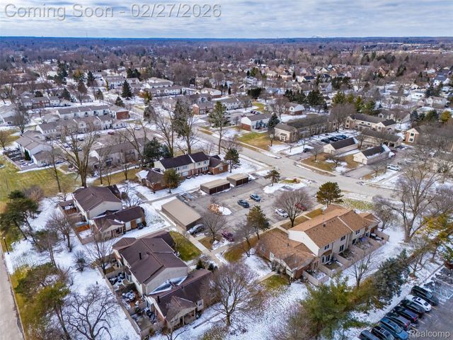 24762 Bashian Drive, Novi, MI 48375