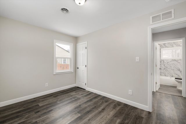 22290 Eastwood Avenue, Warren, MI 48089