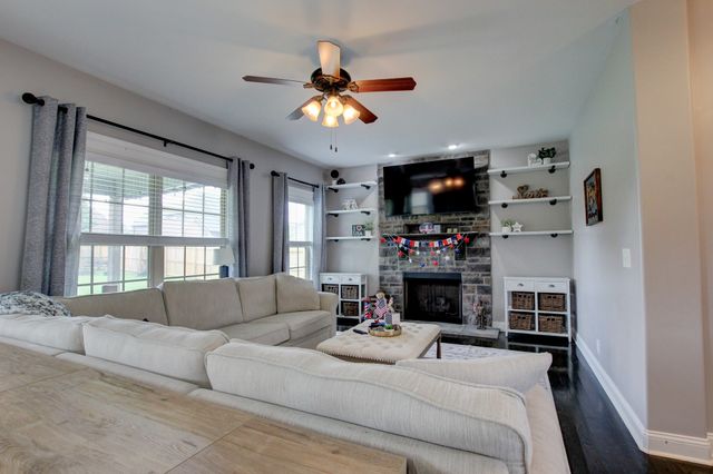 1204 Juniper Pass, Clarksville, TN 37043