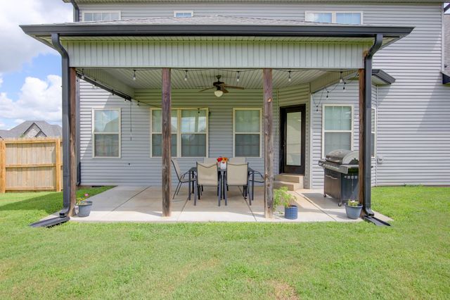 1204 Juniper Pass, Clarksville, TN 37043