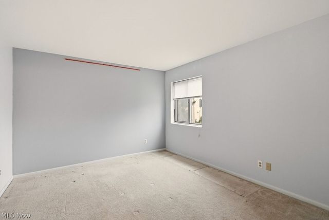 160 Fox Hollow Drive 406, Mayfield Heights, OH 44124