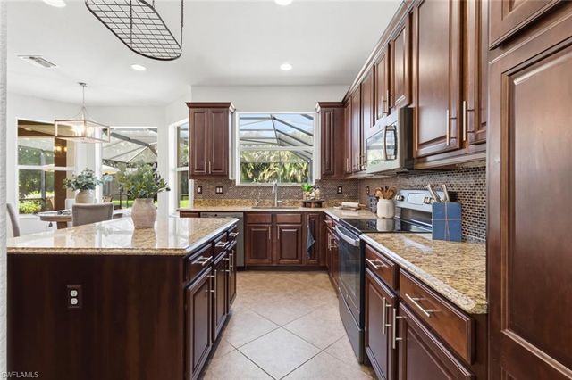 11260 Sparkleberry DR, Fort Myers, FL 33913