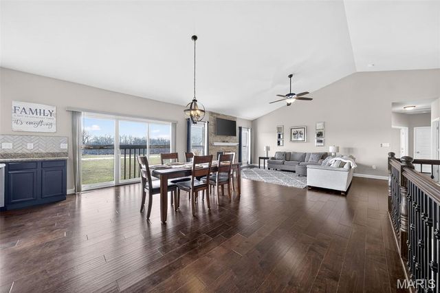 219 Lonepine Drive, Wentzville, MO 63385