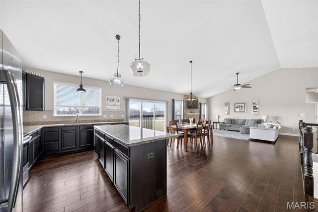 219 Lonepine Drive, Wentzville, MO 63385