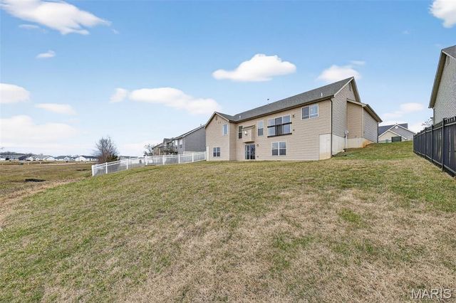 219 Lonepine Drive, Wentzville, MO 63385