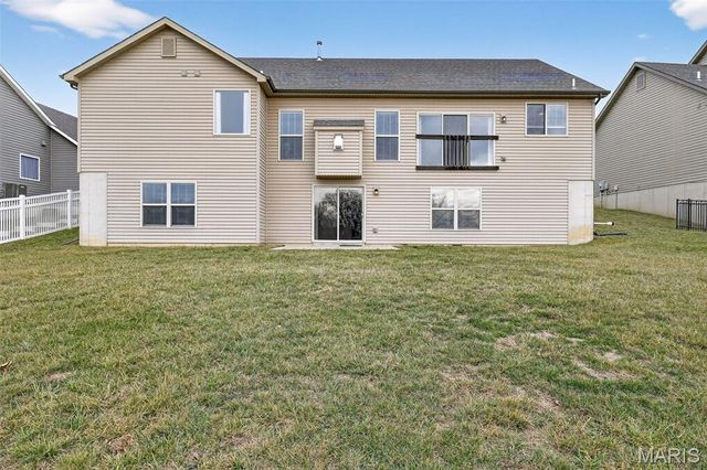 219 Lonepine Drive, Wentzville, MO 63385