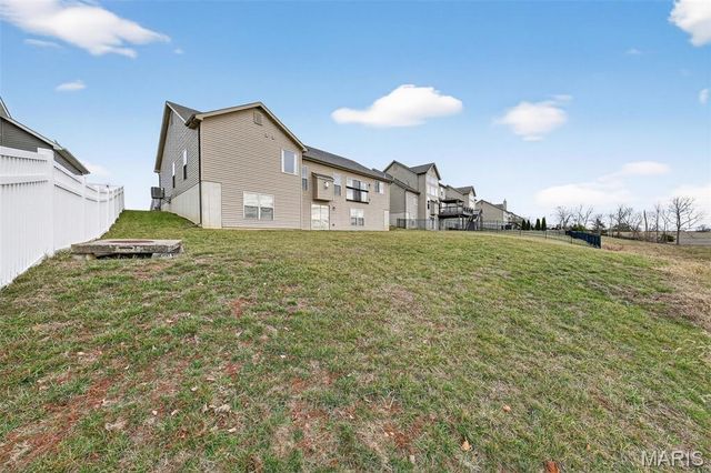 219 Lonepine Drive, Wentzville, MO 63385