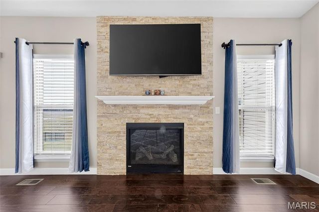 219 Lonepine Drive, Wentzville, MO 63385