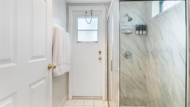 1867 NW 99th Avenue, Plantation, FL 33322
