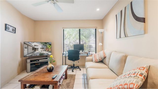 1867 NW 99th Avenue, Plantation, FL 33322