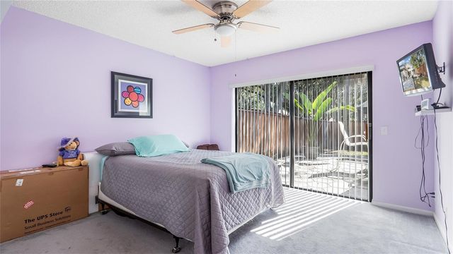 1867 NW 99th Avenue, Plantation, FL 33322