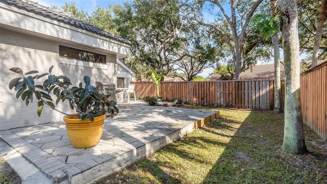 1867 NW 99th Avenue, Plantation, FL 33322