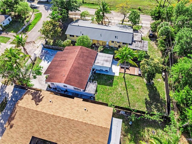 581 NW 113th St 581, Miami Shores, FL 33168