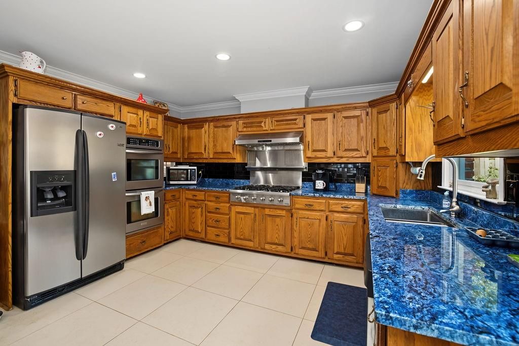 Image 16 of property listing at 3090 Randolph Road NE, Atlanta, GA 30345