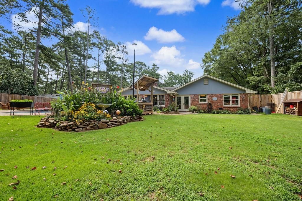 Image 28 of property listing at 3090 Randolph Road NE, Atlanta, GA 30345