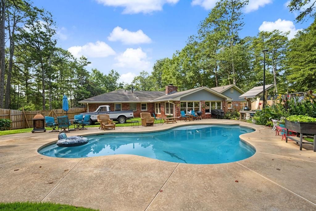 Image 30 of property listing at 3090 Randolph Road NE, Atlanta, GA 30345