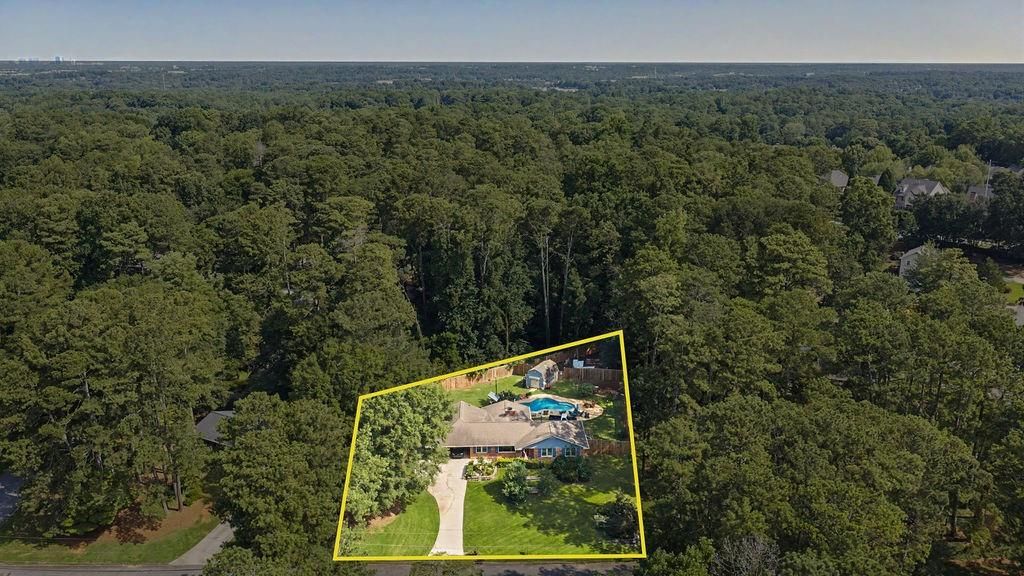 Image 38 of property listing at 3090 Randolph Road NE, Atlanta, GA 30345
