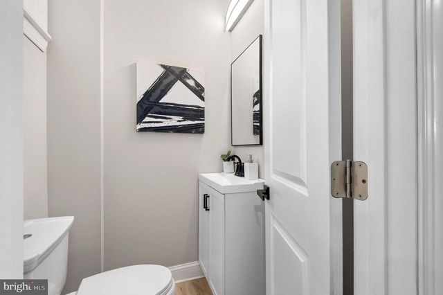 1150 S 6TH ST, Philadelphia, PA 19147