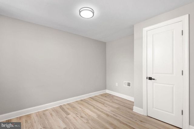 1150 S 6TH ST, Philadelphia, PA 19147