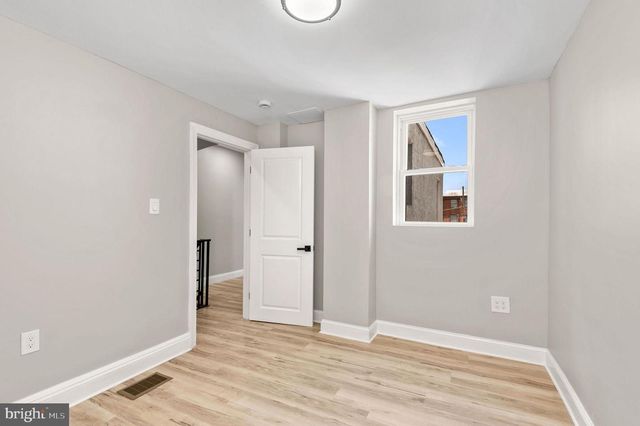 1150 S 6TH ST, Philadelphia, PA 19147