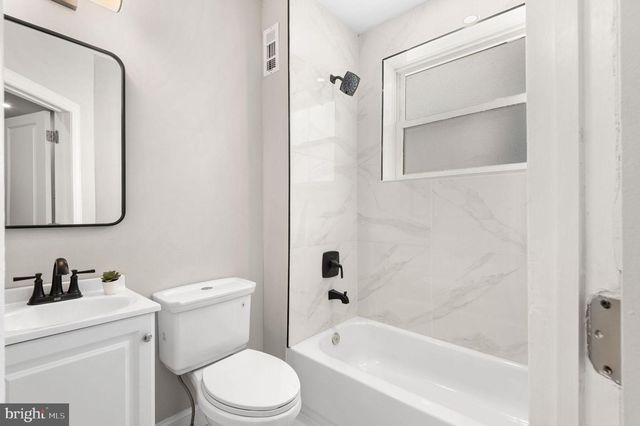 1150 S 6TH ST, Philadelphia, PA 19147