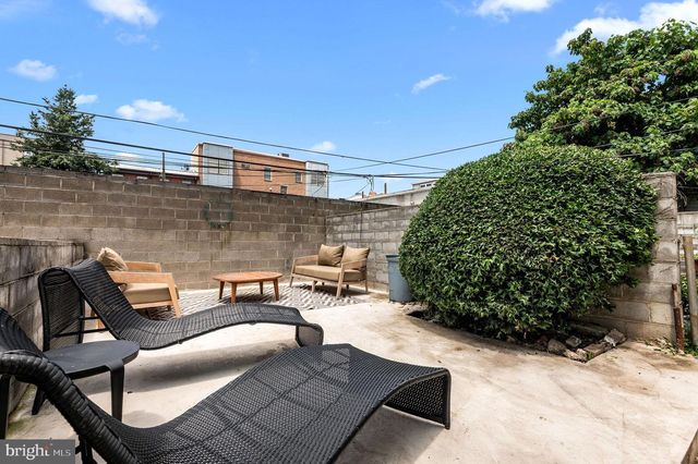 1150 S 6TH ST, Philadelphia, PA 19147