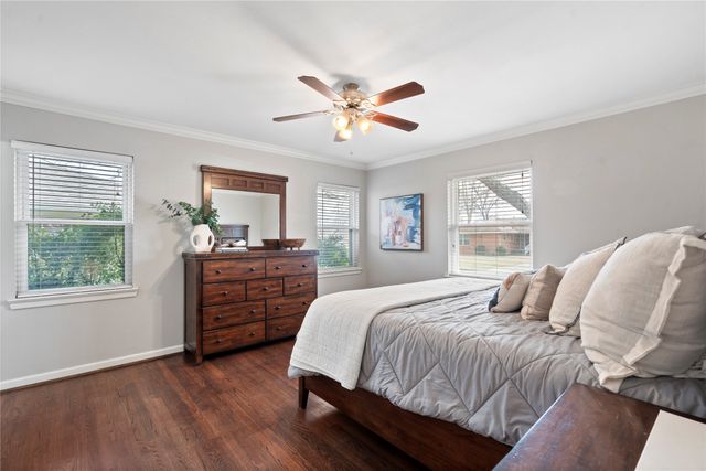10615 Larchfield Lane, Dallas, TX 75238