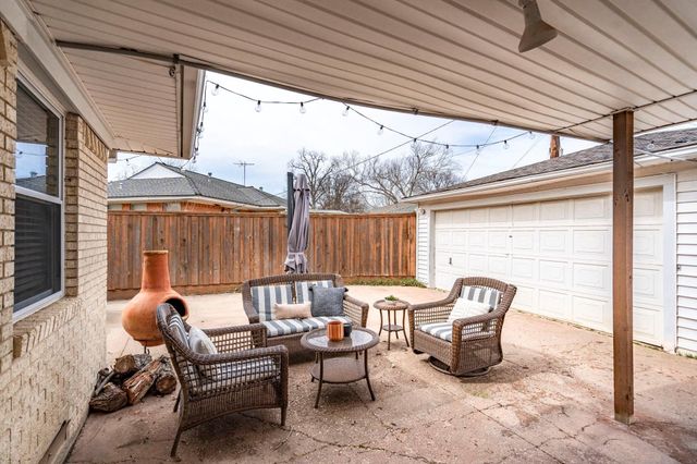 10615 Larchfield Lane, Dallas, TX 75238