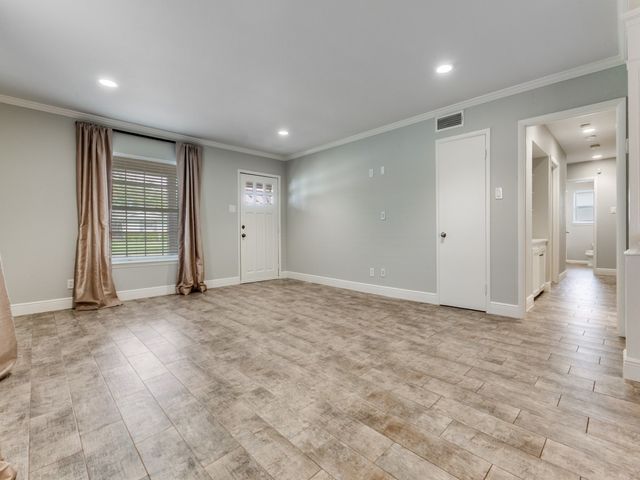 7130 Rutgers Drive, Dallas, TX 75214