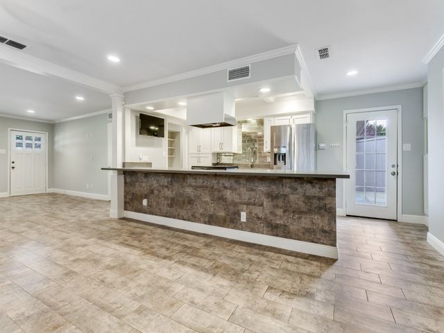 7130 Rutgers Drive, Dallas, TX 75214