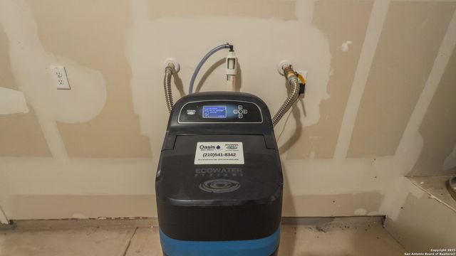 11264 Blue Feather, San Antonio, TX 78254