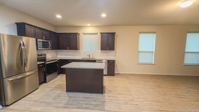 11264 Blue Feather, San Antonio, TX 78254