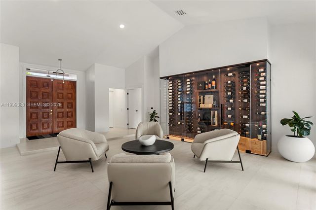 7709 NW 87th Ave, Tamarac, FL 33321