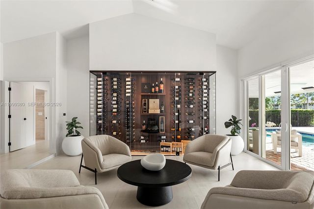 7709 NW 87th Ave, Tamarac, FL 33321