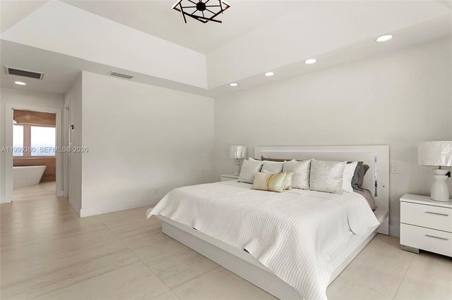 7709 NW 87th Ave, Tamarac, FL 33321